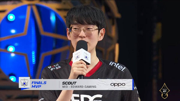 出精彩扑救 出精彩扑救