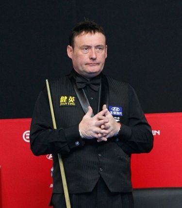 妻子身着优 妻子身着优